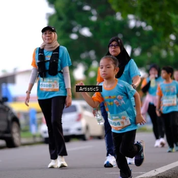 Runner Photo 8239119