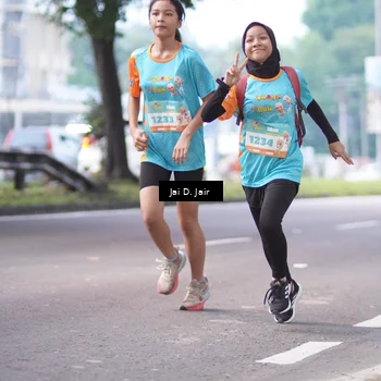 Runner Photo 8239120