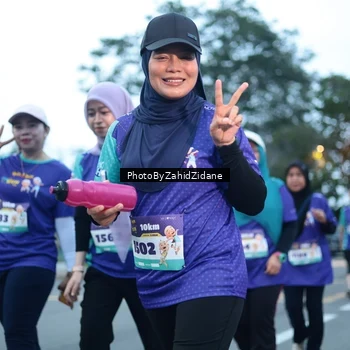 Runner Photo 8239134