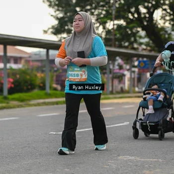 Runner Photo 8239141