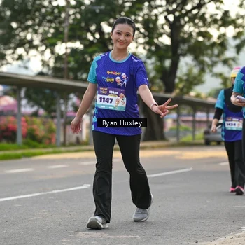 Runner Photo 8239144