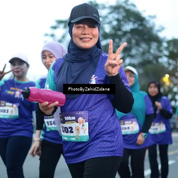 Runner Photo 8239151