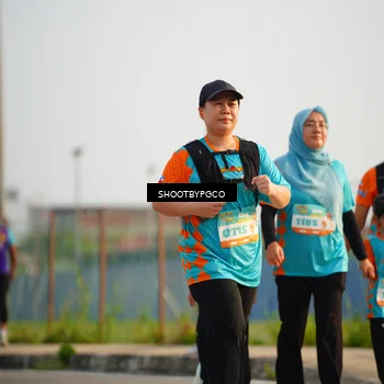 Runner Photo 8239154