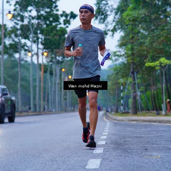 Runner Photo 8239160