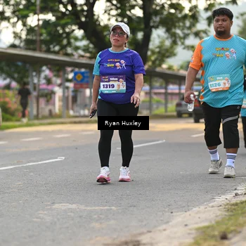 Runner Photo 8239201