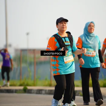 Runner Photo 8239204