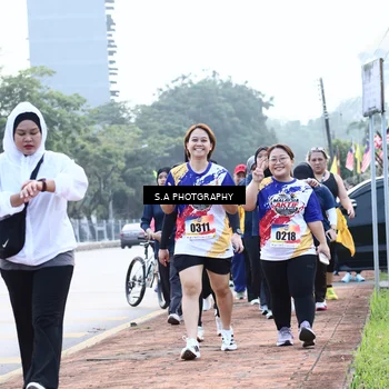 Runner Photo 8239206