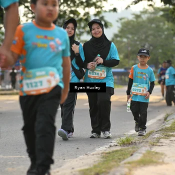 Runner Photo 8239215
