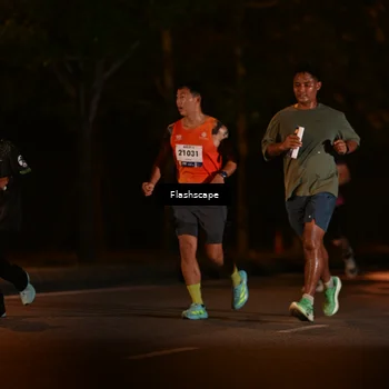 Runner Photo 8239218