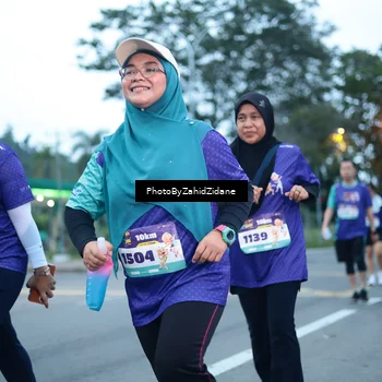 Runner Photo 8239229