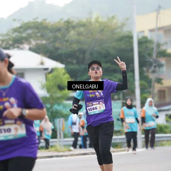 Runner Photo 8239266