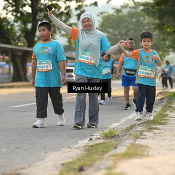 Runner Photo 8239276