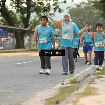Runner Photo 8239277
