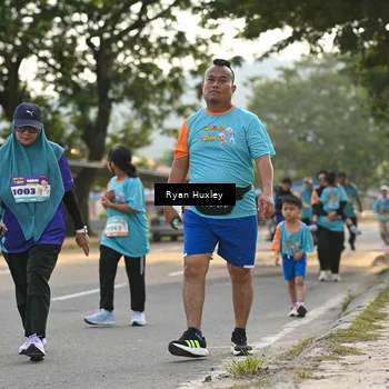 Runner Photo 8239290