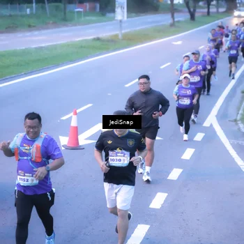 Runner Photo 8239294