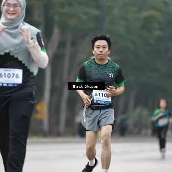 Runner Photo 8239310