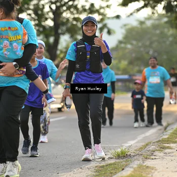 Runner Photo 8239320