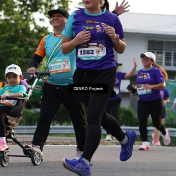 Runner Photo 8239333
