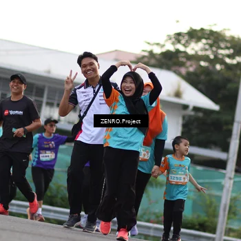 Runner Photo 8239335