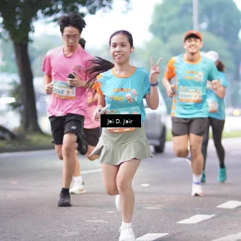 Runner Photo 8239340