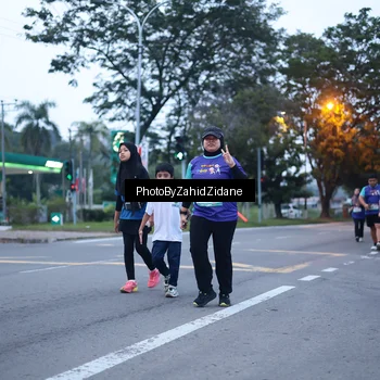 Runner Photo 8239359