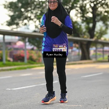 Runner Photo 8239377