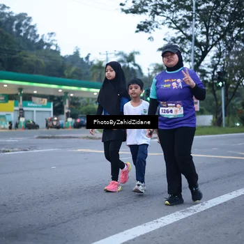 Runner Photo 8239392