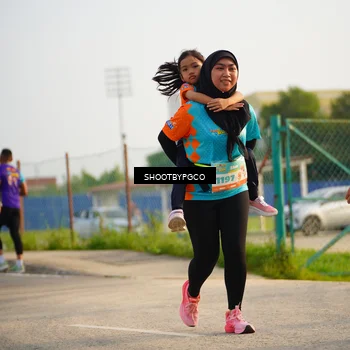 Runner Photo 8239394