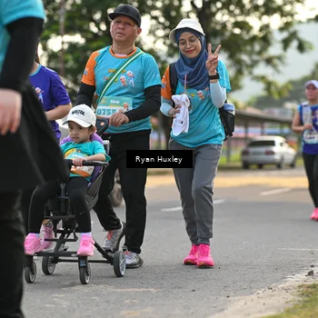 Runner Photo 8239410