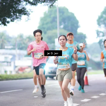 Runner Photo 8239448