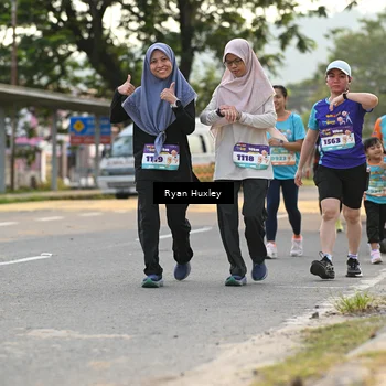 Runner Photo 8239462