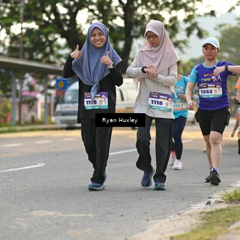 Runner Photo 8239464
