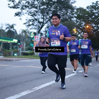 Runner Photo 8239468