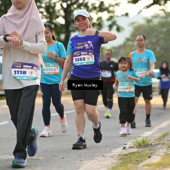 Runner Photo 8239469