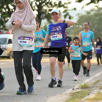Runner Photo 8239472
