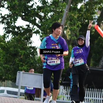 Runner Photo 8239478