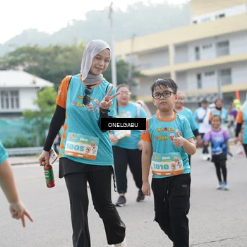 Runner Photo 8239502