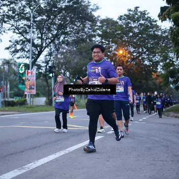 Runner Photo 8239513