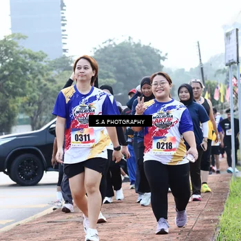 Runner Photo 8239525