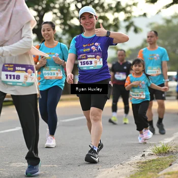 Runner Photo 8239530