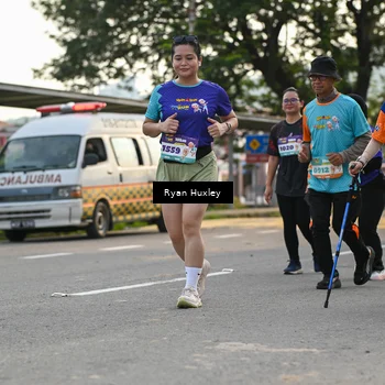 Runner Photo 8239544
