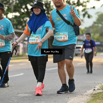 Runner Photo 8239547