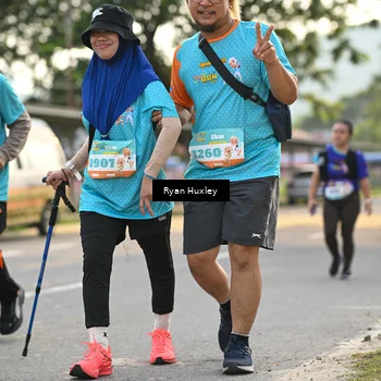 Runner Photo 8239552