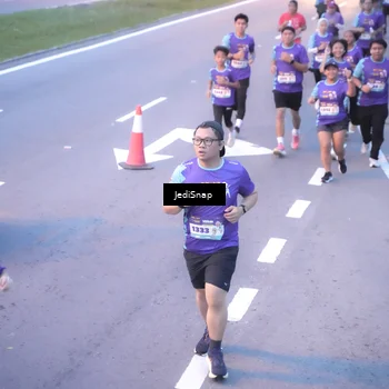 Runner Photo 8239580