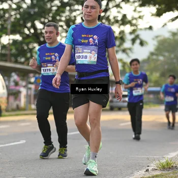 Runner Photo 8239585