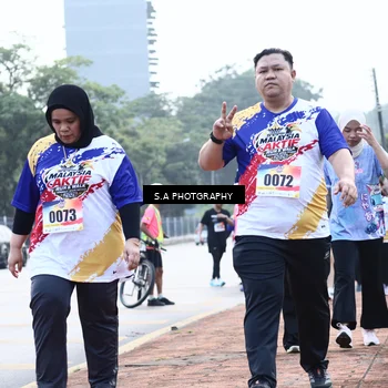 Runner Photo 8239588