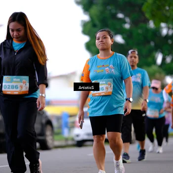 Runner Photo 8239600