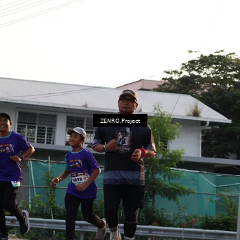 Runner Photo 8239610