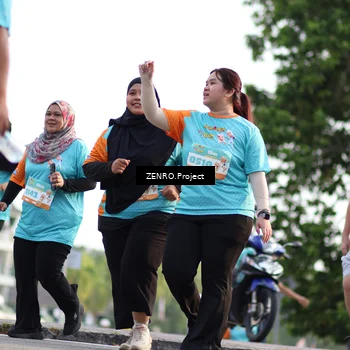 Runner Photo 8239663