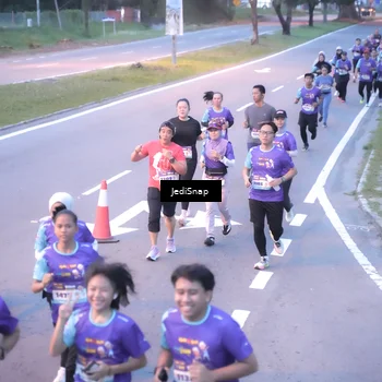 Runner Photo 8239682
